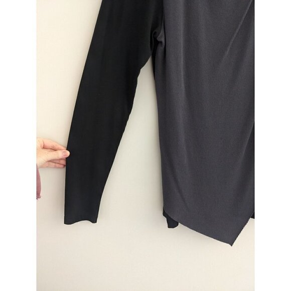 Lilla P Drape Asymmetric Hemline Lagenlook Long Sleeve Top - Picture 6 of 9